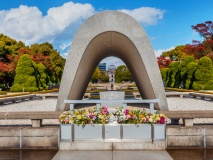 Cenotaphe dans le parc d'Hiroshima