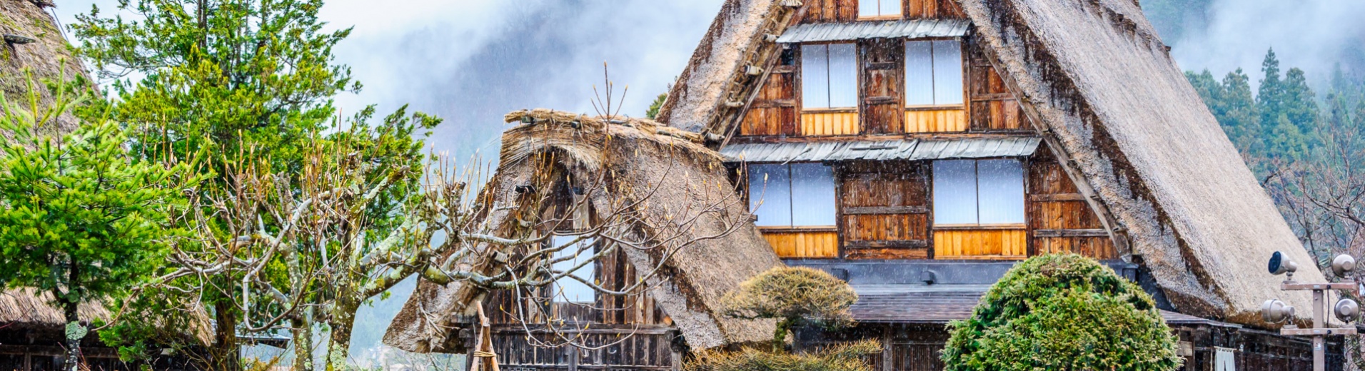 Maisons traditionnelles, Shirakawago, Japon