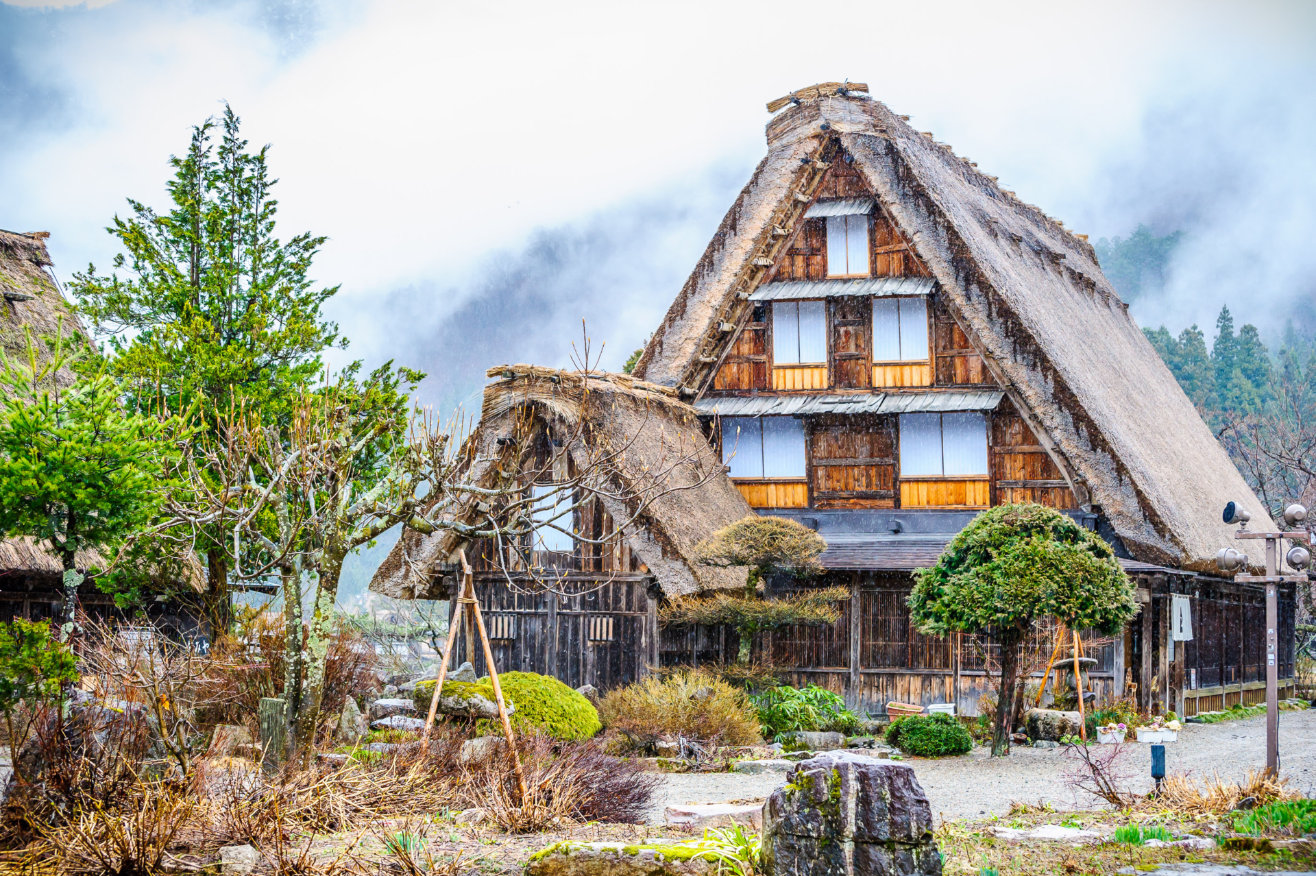 Maisons traditionnelles, Shirakawago, Japon