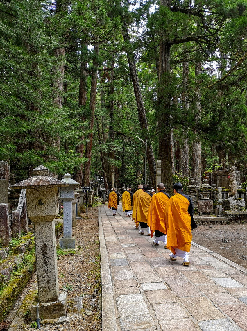 Moines à Koyasan, Japon