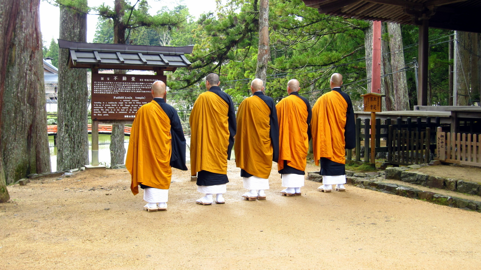 5 moines à Koyasan