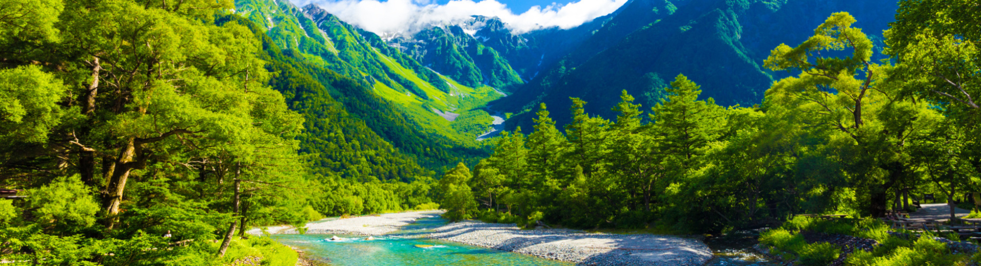 Rivière parc de Kamikochi, Japon